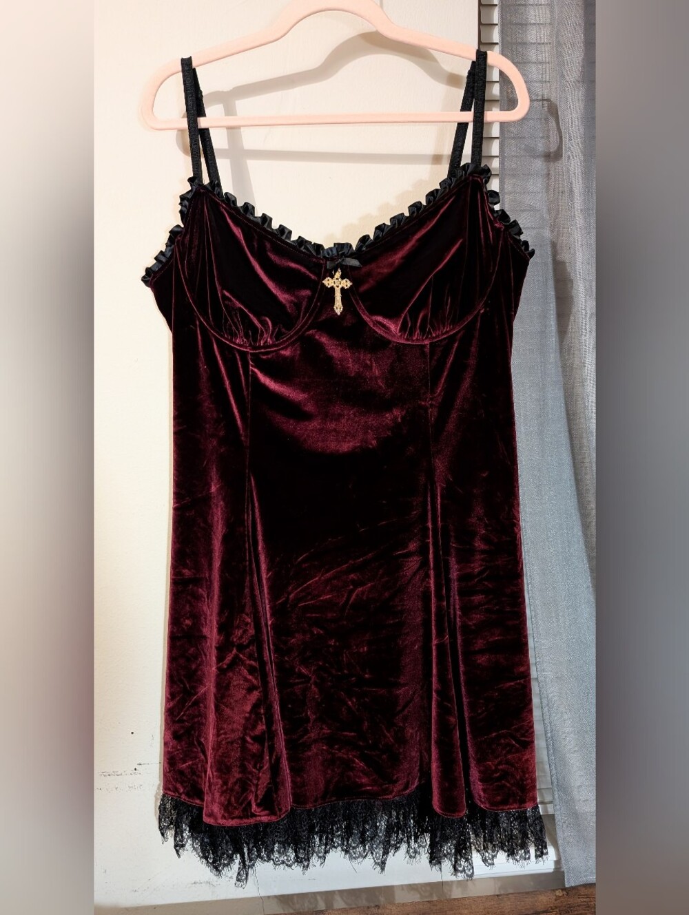 Dolls Kill Widow Wine Blind Faith Velvet Dress Size 2X